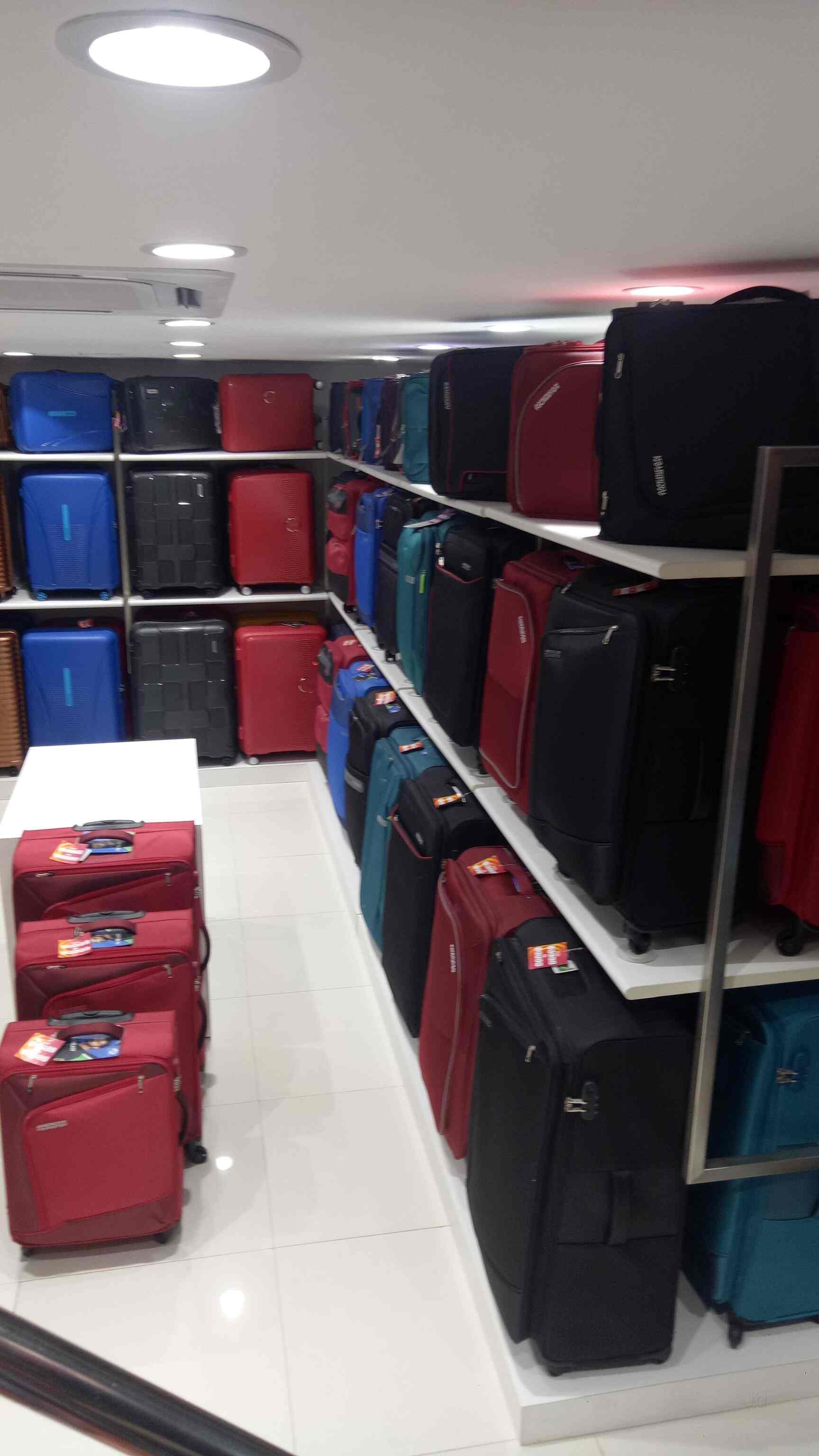american tourister lajpat nagar