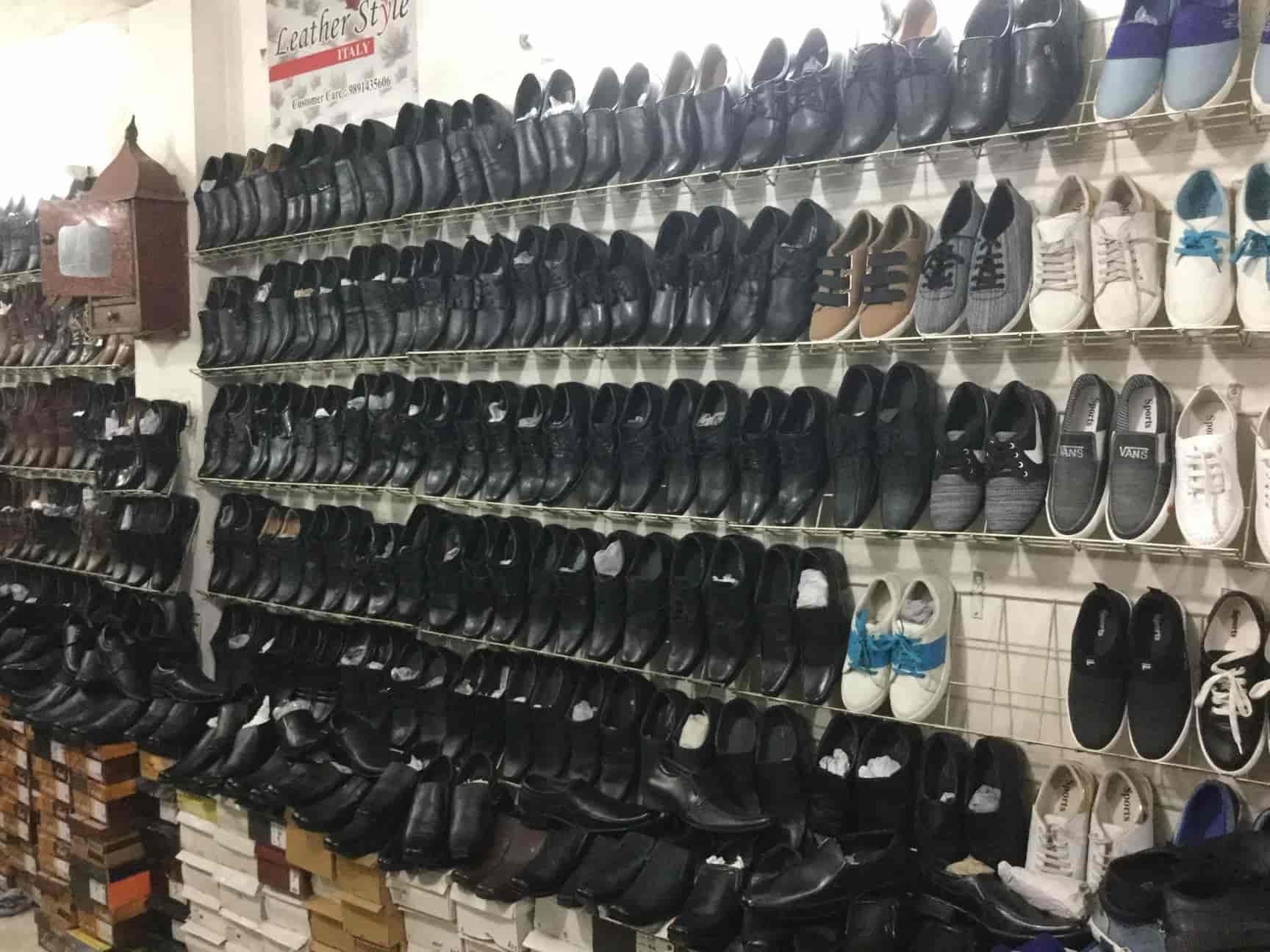 leather shoes shop in lajpat nagar