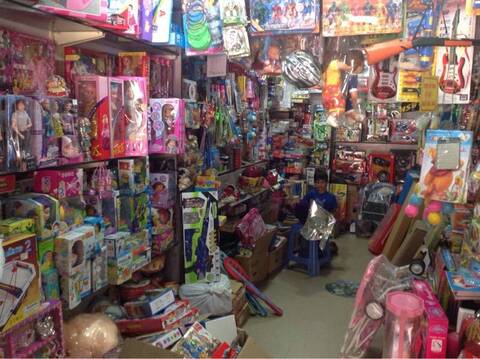 toy shop in dilshad garden