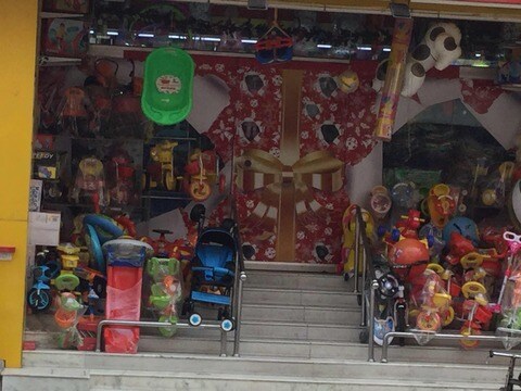toys world lajpat nagar
