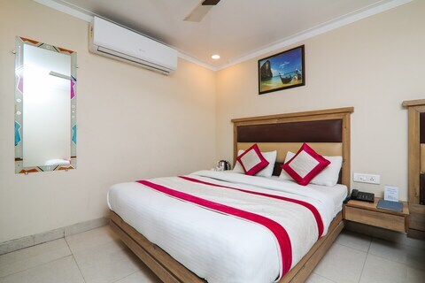 Hotel Amar International Saver Oyo 15567 Chuna Mandi Paharganj