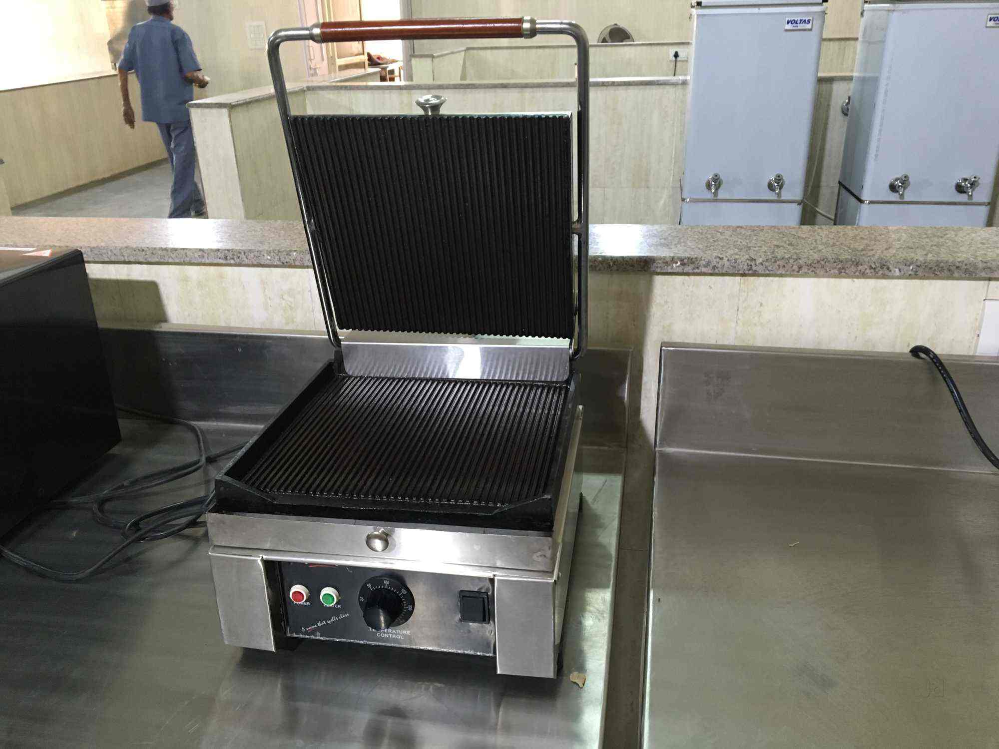 Remco India Kitchen Solution Tri Nagar Kitchen Equipment