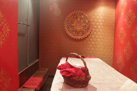 Aura thai spa rajouri garden Clearance