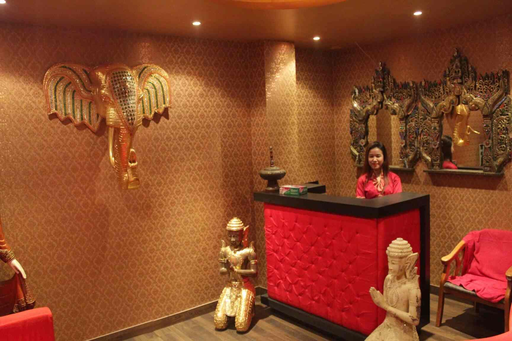 Aura thai spa rajouri garden Clearance