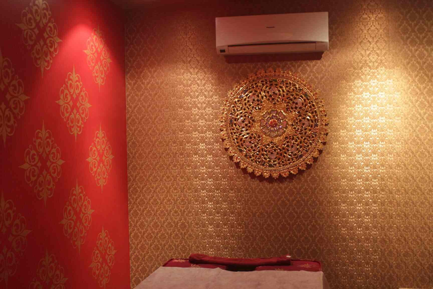 Aura thai spa rajouri garden Clearance