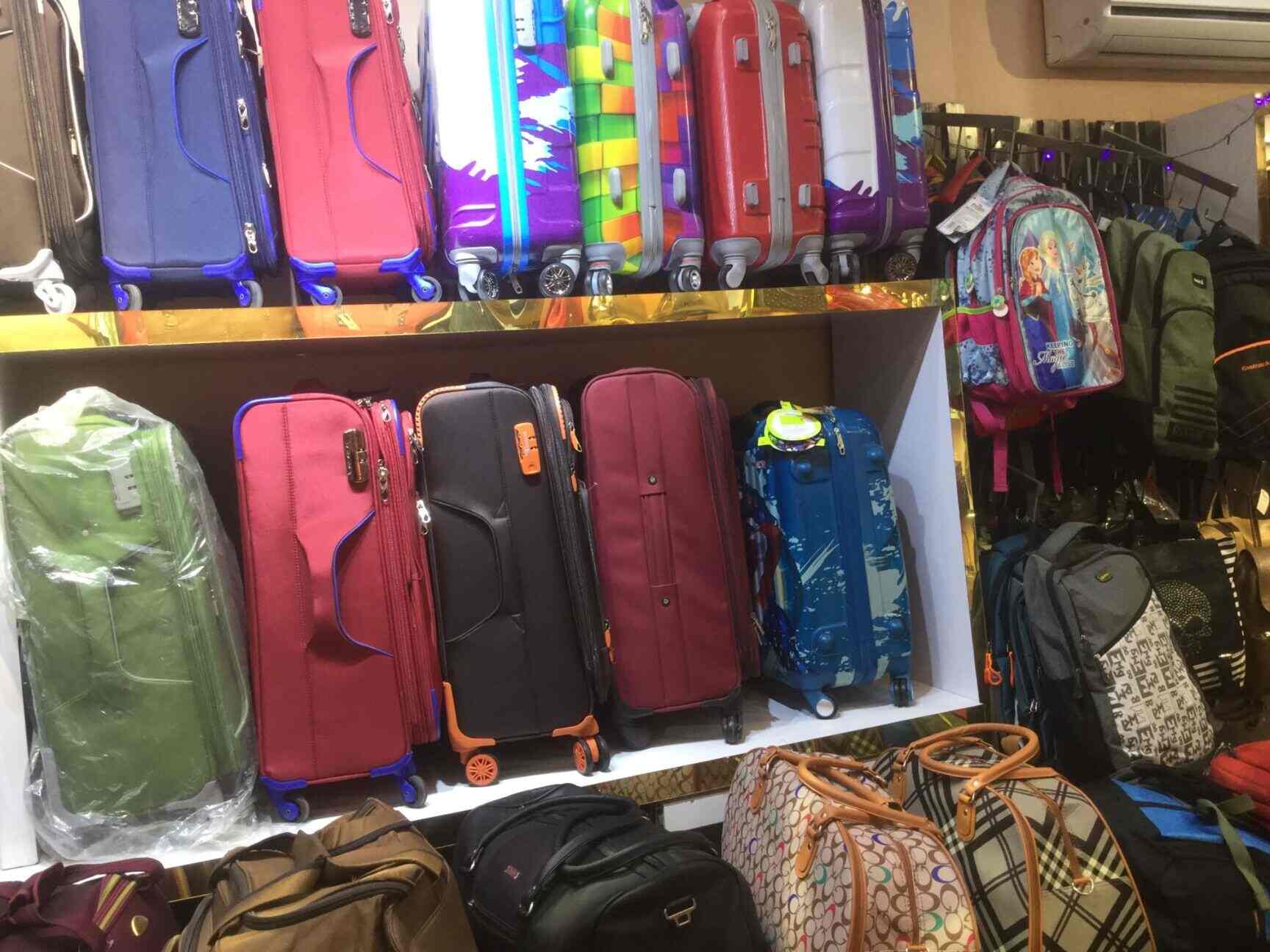 american tourister kamla nagar
