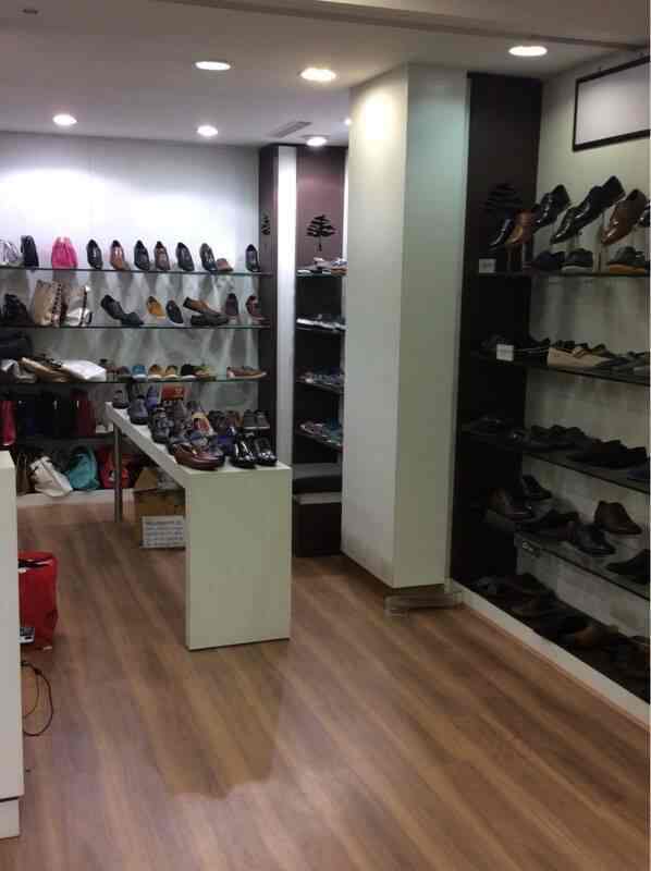 summer wedding shoes for bride