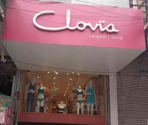 clovia store in rohini