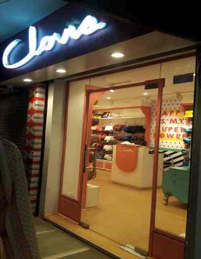 clovia store in rohini