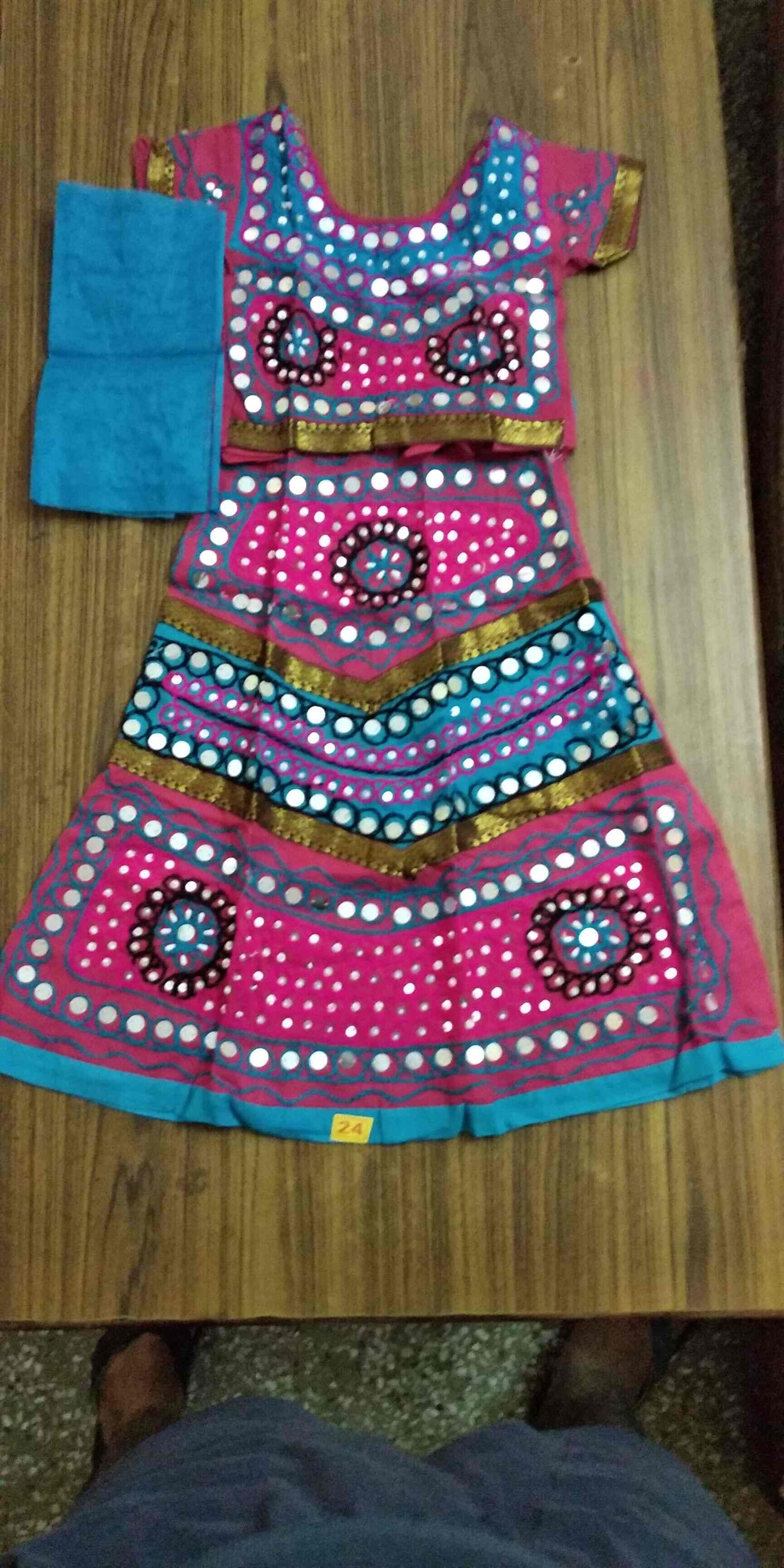Chhote Bacchon Ki Dress Shop, 52% OFF 