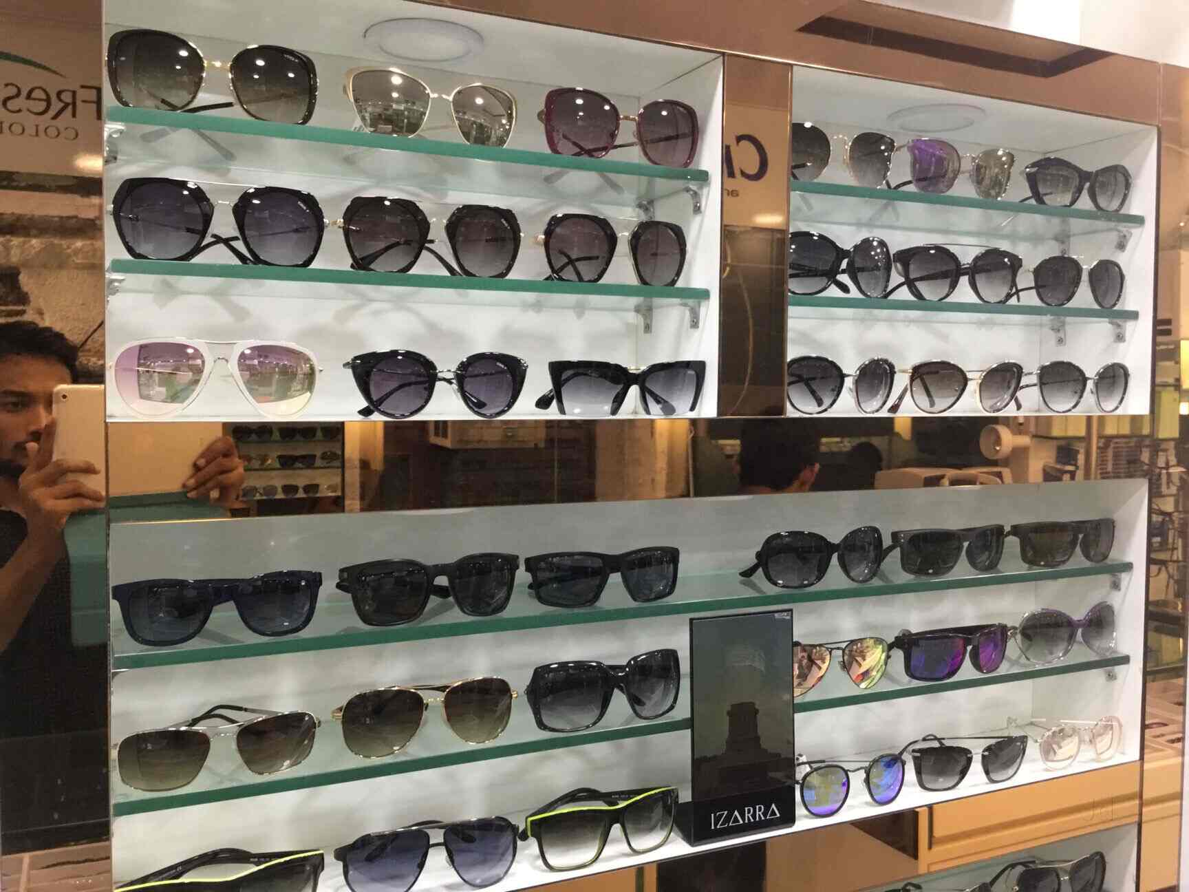 eyewear hut optical