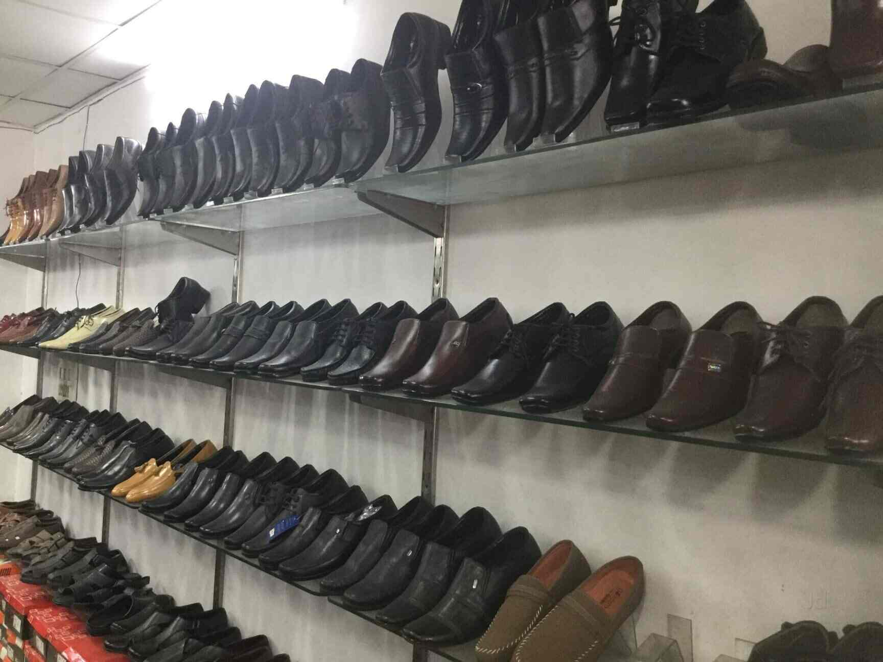 leather shoes shop in lajpat nagar
