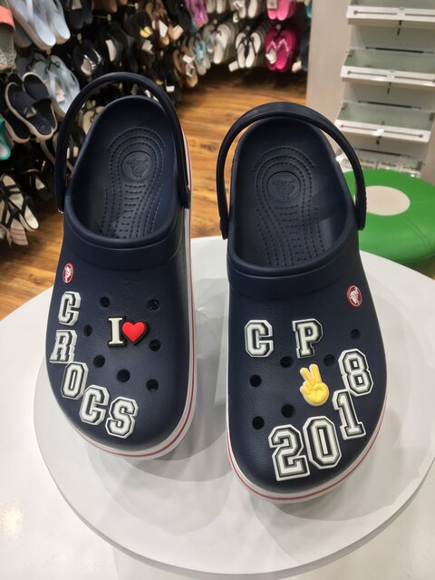 crocs in cp