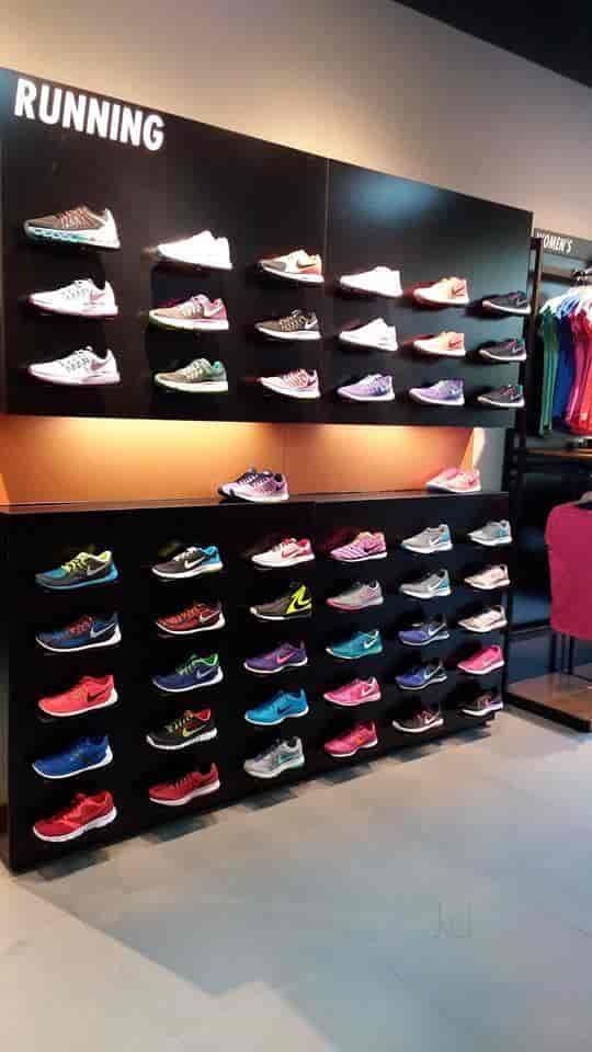 nike sale in delhi