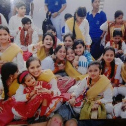 gunjan fancy dress mayur vihar