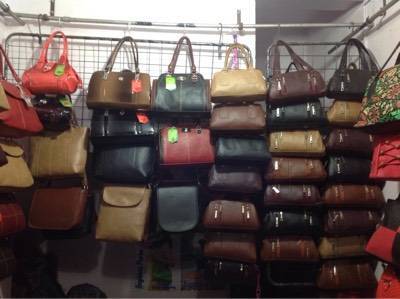 ladies purse shopping
