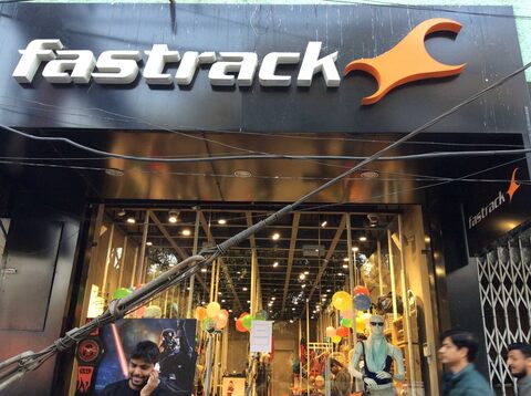 fastrack sling bags myntra