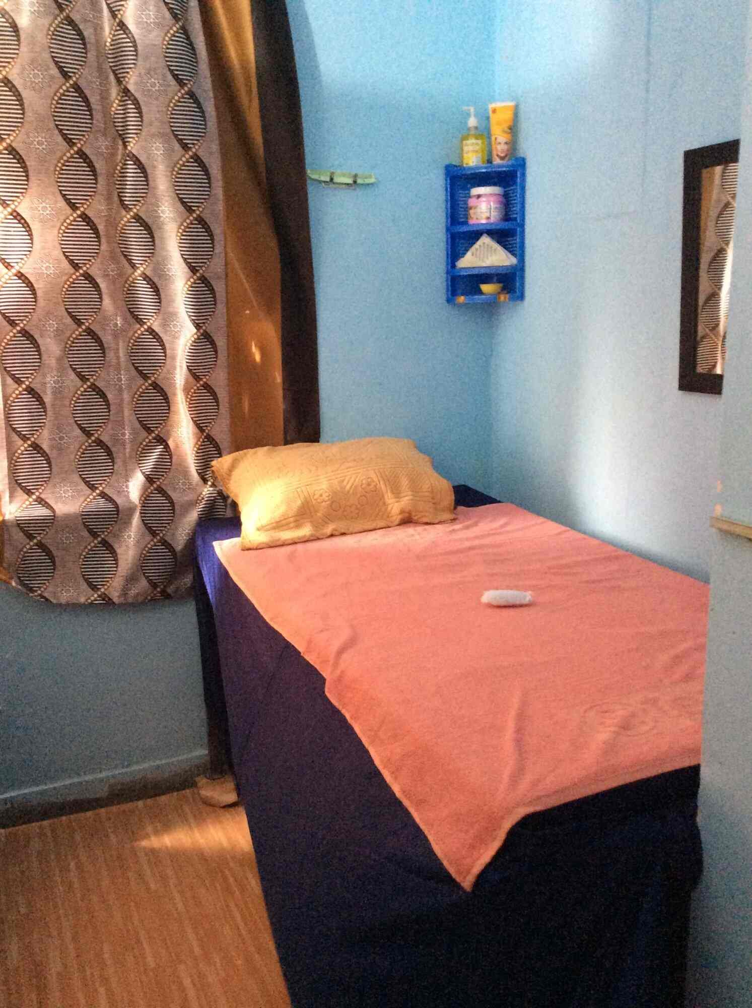 Massage spa in uttam nagar Clearance