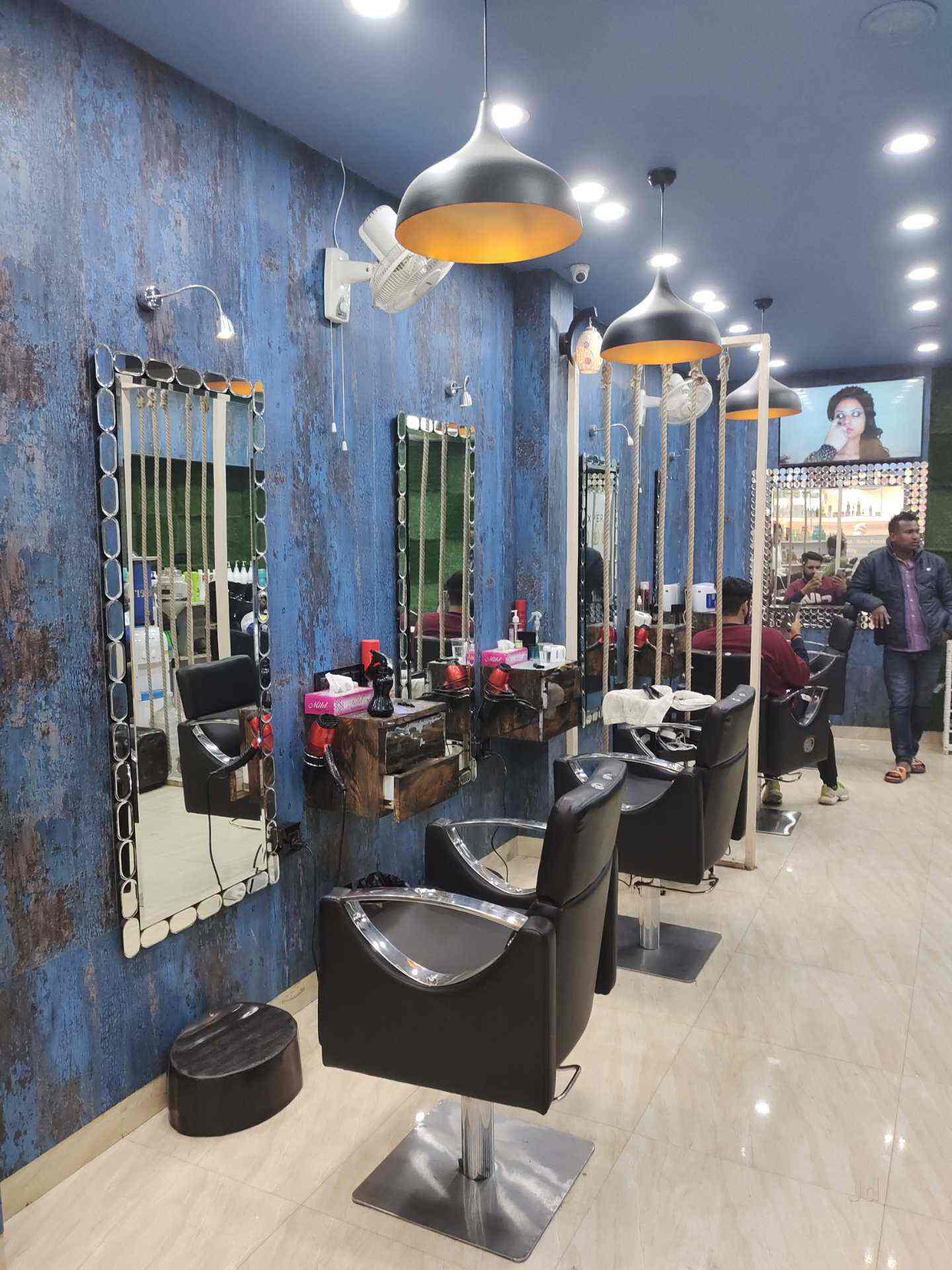 Top 100 Women Beauty Parlours In Laxmi Nagar Best Ladies Beauty Parlors Delhi Justdial