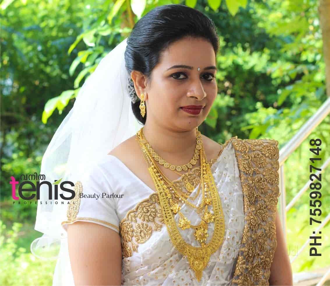 vanitha tenis churidar designs
