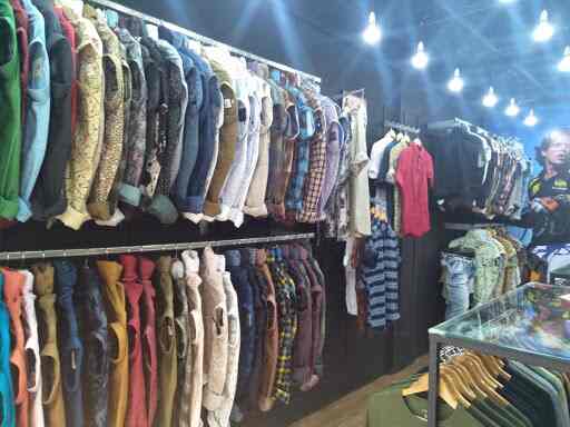 jeans factory outlet near me