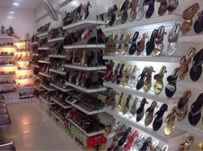 drew shoes outlet store