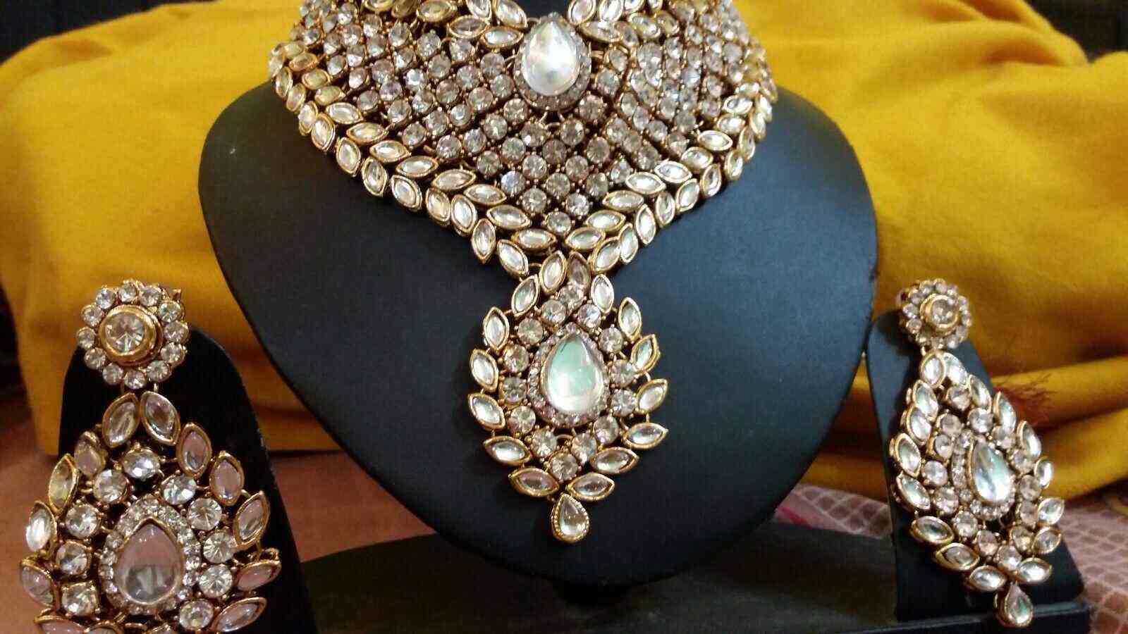 Premium imitation jewellery discount