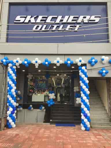 factory outlet skechers