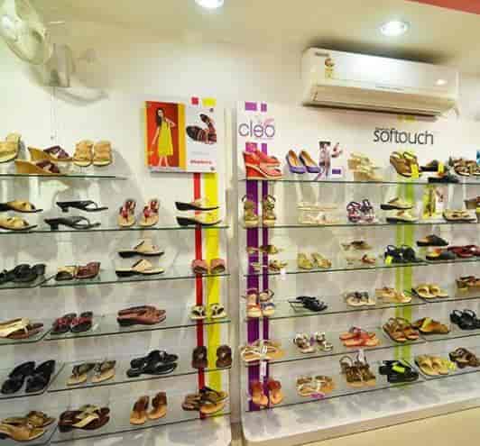 Shoe Dealers in Gandhinagar-Gujarat 