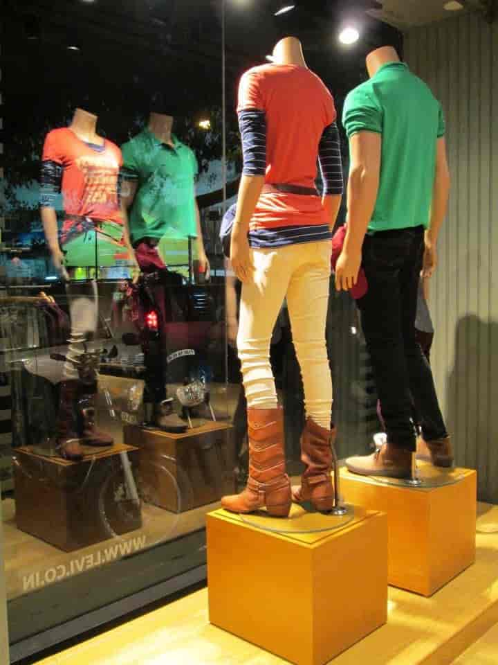 levi's store in pacific mall