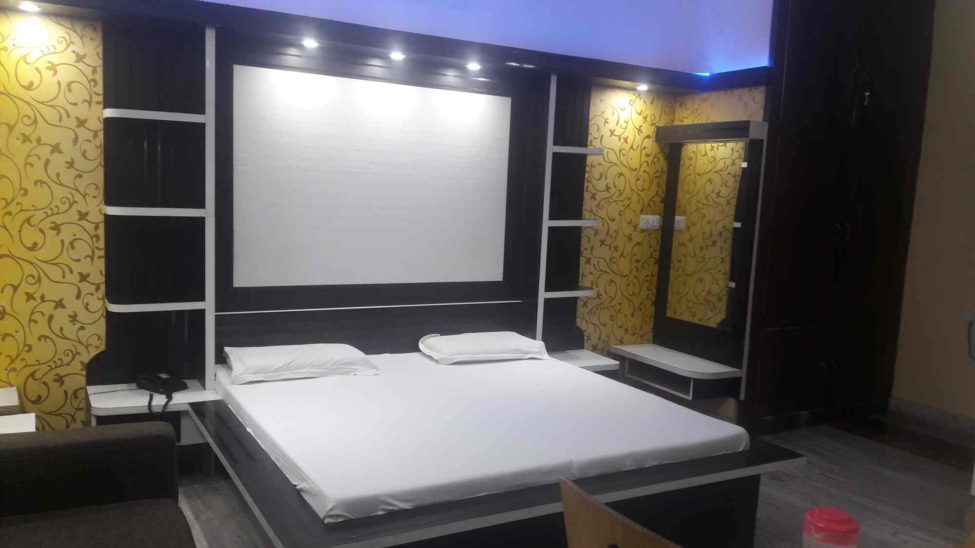 Promo [60% Off] Hotel Royal Palace Ghaziabad India | Hotel Discount
