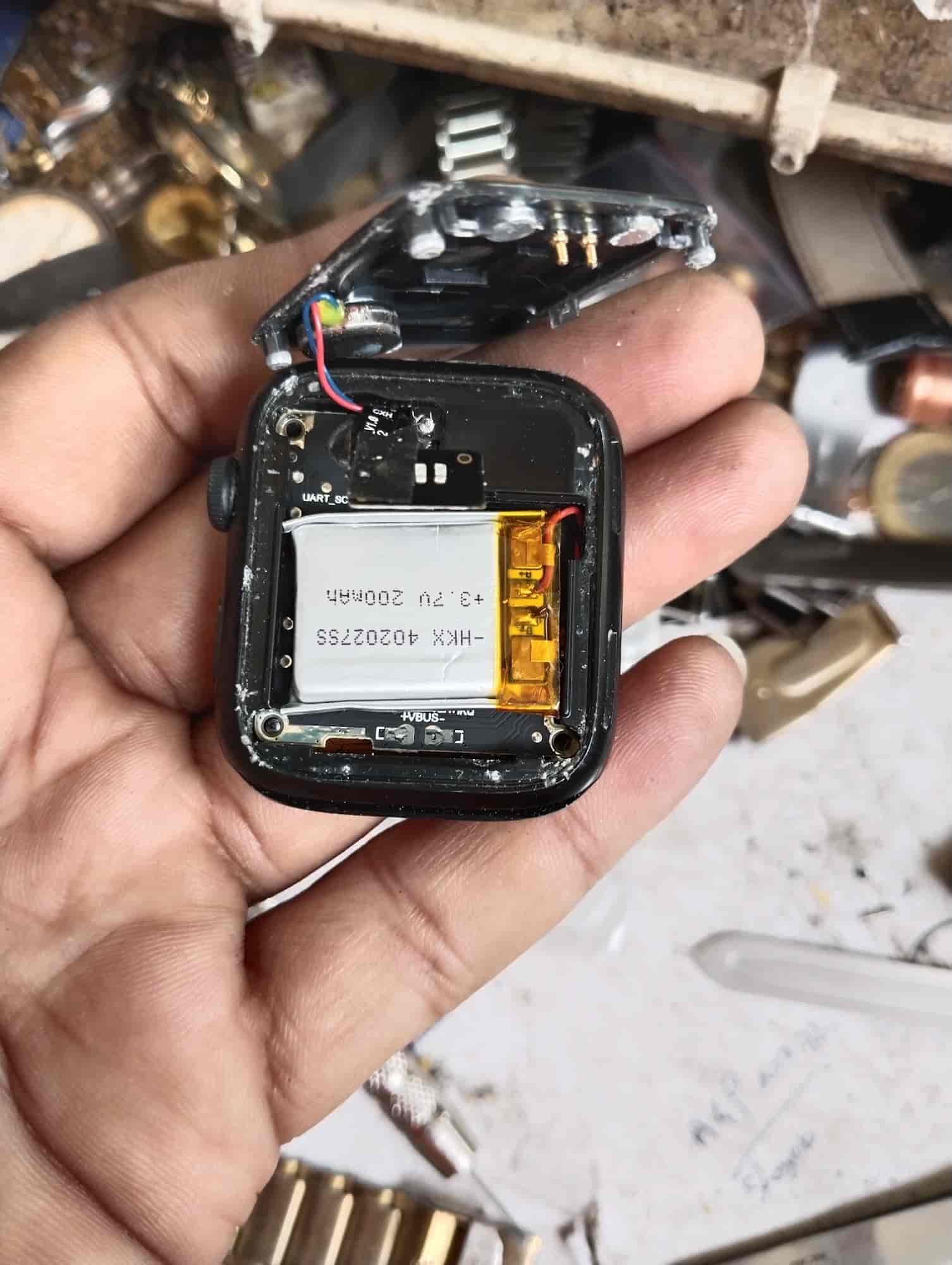 Electronic watch repair near me new arrivals