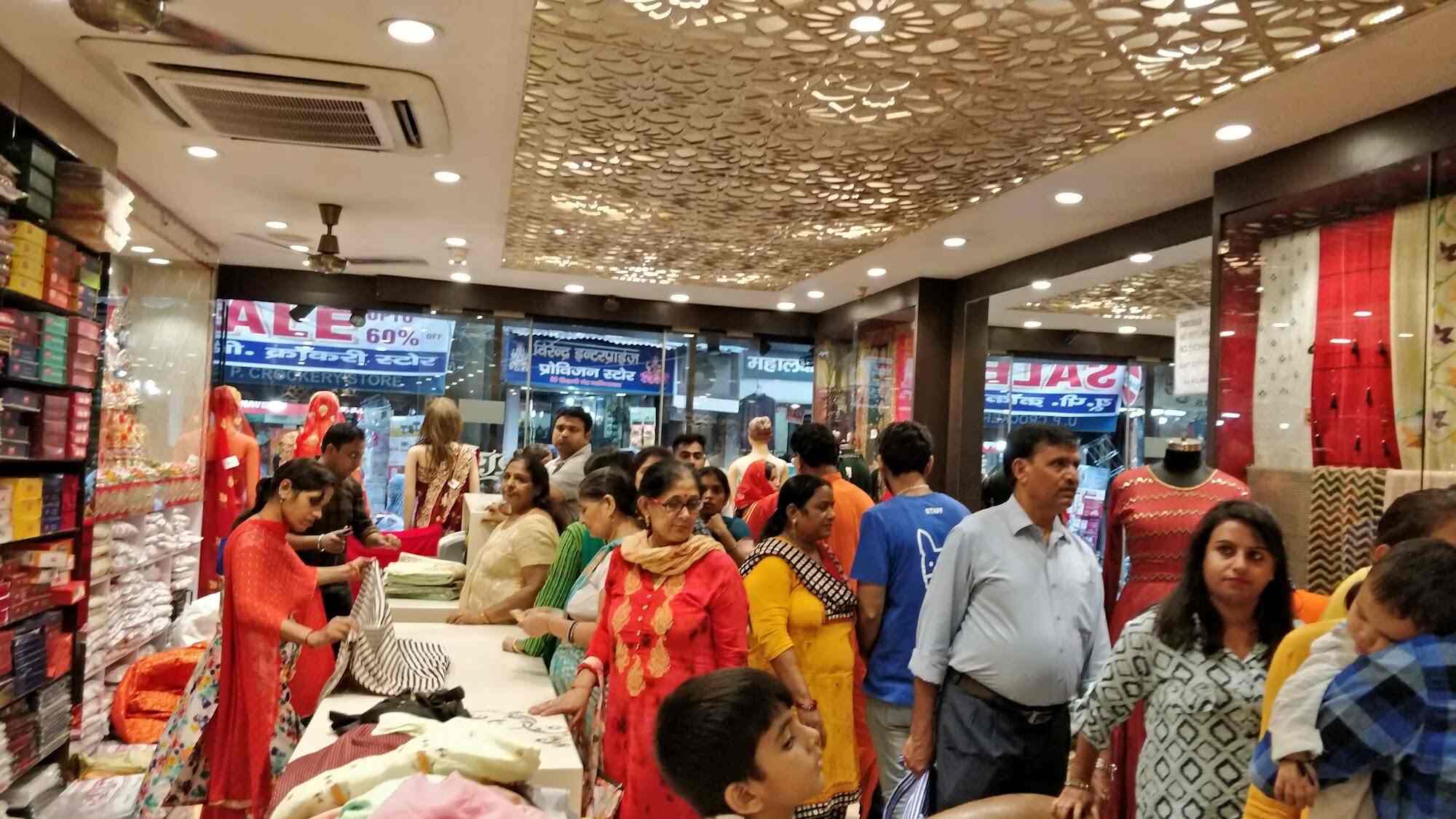 Discover 117+ shagun saree ghaziabad latest kenmei.edu.vn