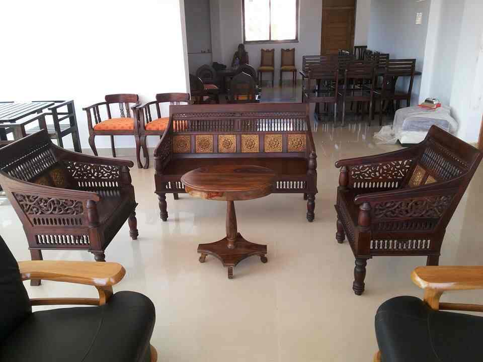 Oak Leaf Imported Furniture St Inez Dealers In Goa