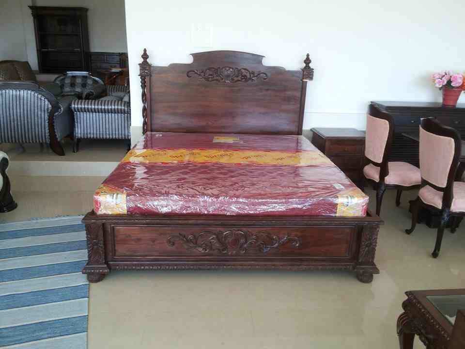 Oak Leaf Imported Furniture St Inez Dealers In Goa