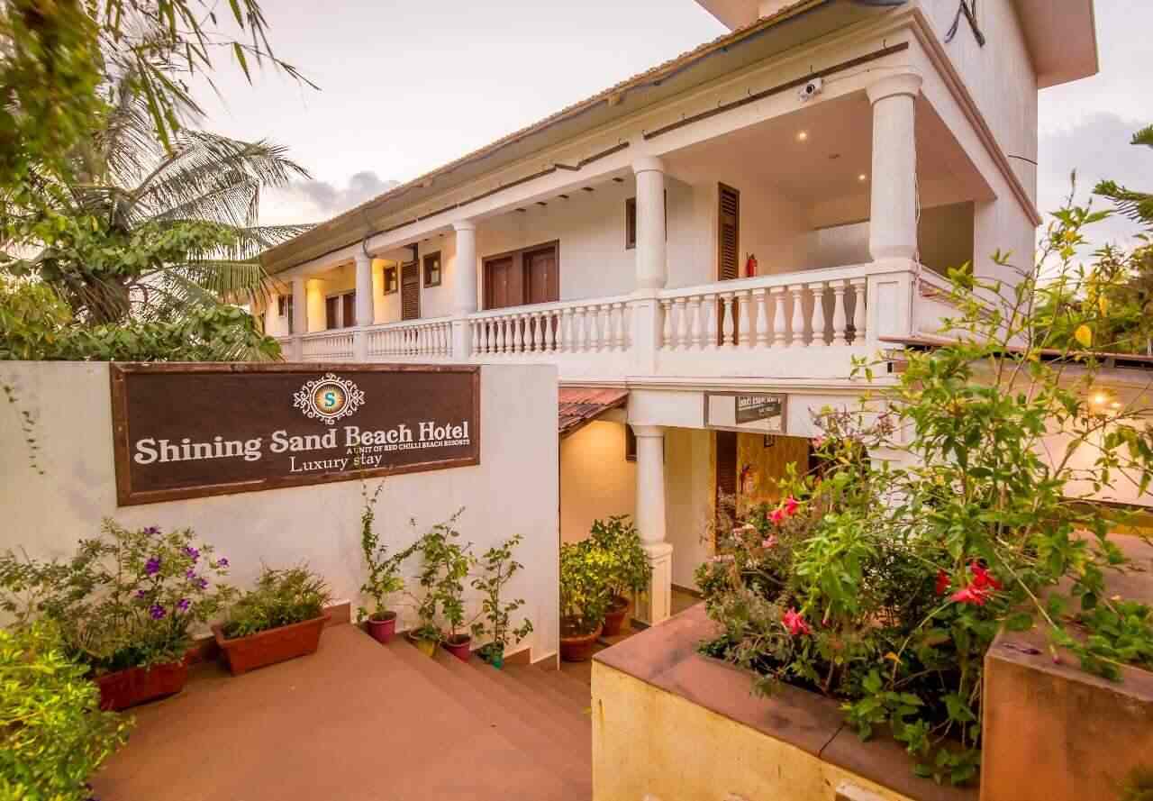 Shining Sand Beach Hotel Baga Hotels In Goa Justdial