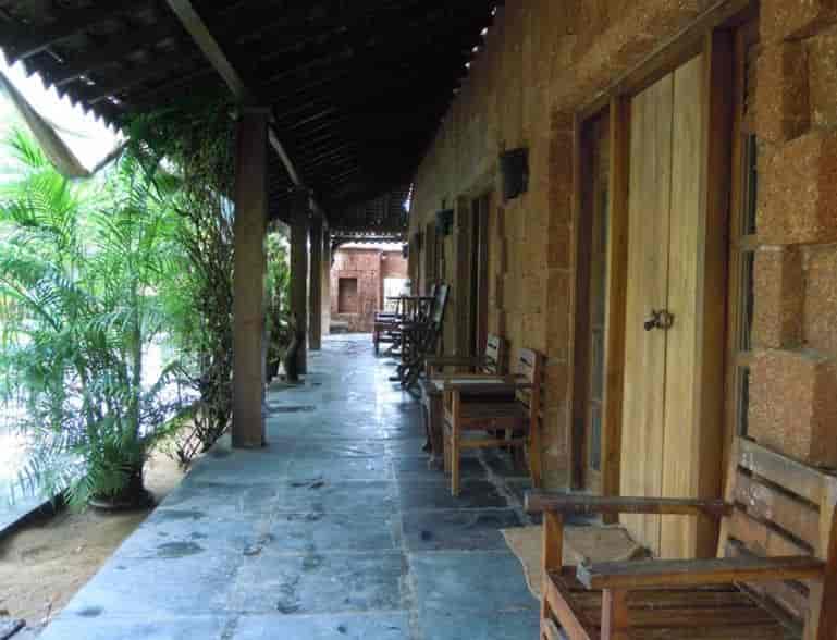 Raman Cottages Baga Hotels In Goa Justdial