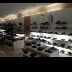 bob's shoe store near me