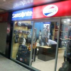 samsonite mall of asia