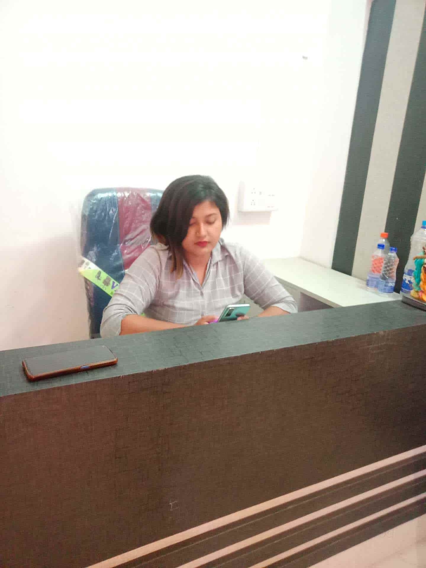 Top 124 + Revive hair salon and spa - polarrunningexpeditions