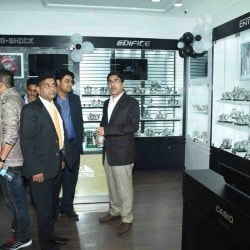 casio watch showroom