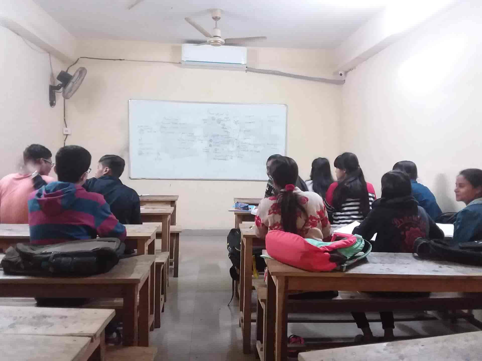 Spectrum Eduventures, Rg Baruah Road - Tutorials in Guwahati - Justdial