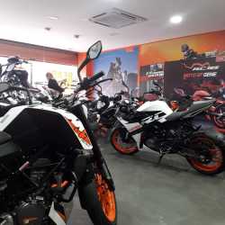 Six Mile Ktm, Khanapara - Motorcycle 