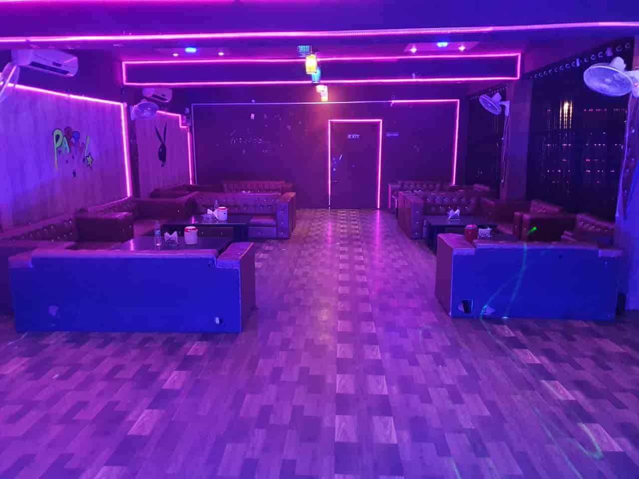 Jalsa Club & Lounge in Vijaynagar,Gwalior - Best Lounge Bars near