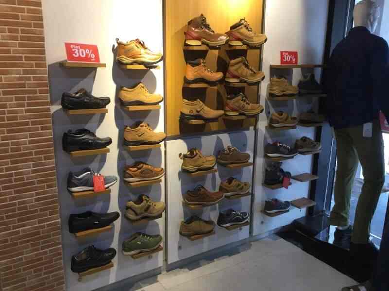 red chief shoes showroom
