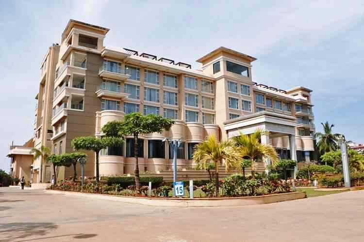 Royal Orchid Central Kireeti Station Road Hotels In Hospet Justdial
