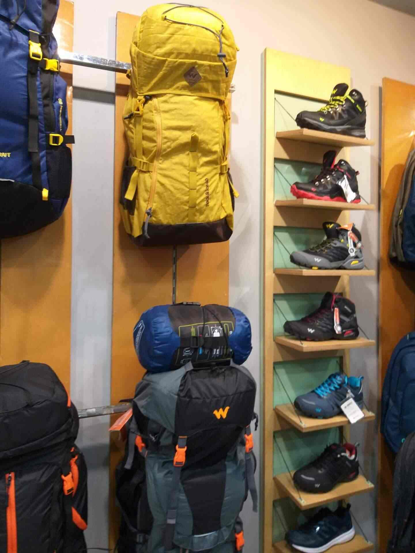 wildcraft shoe bag