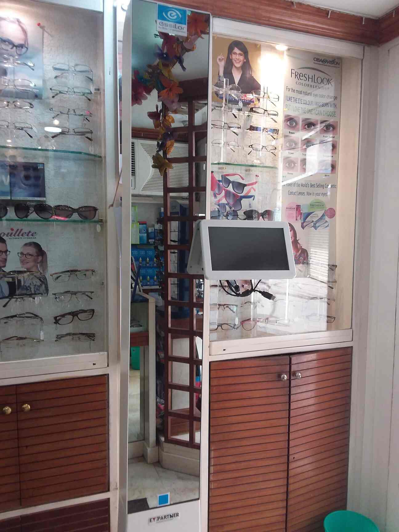 13039 ciba vision freshlook