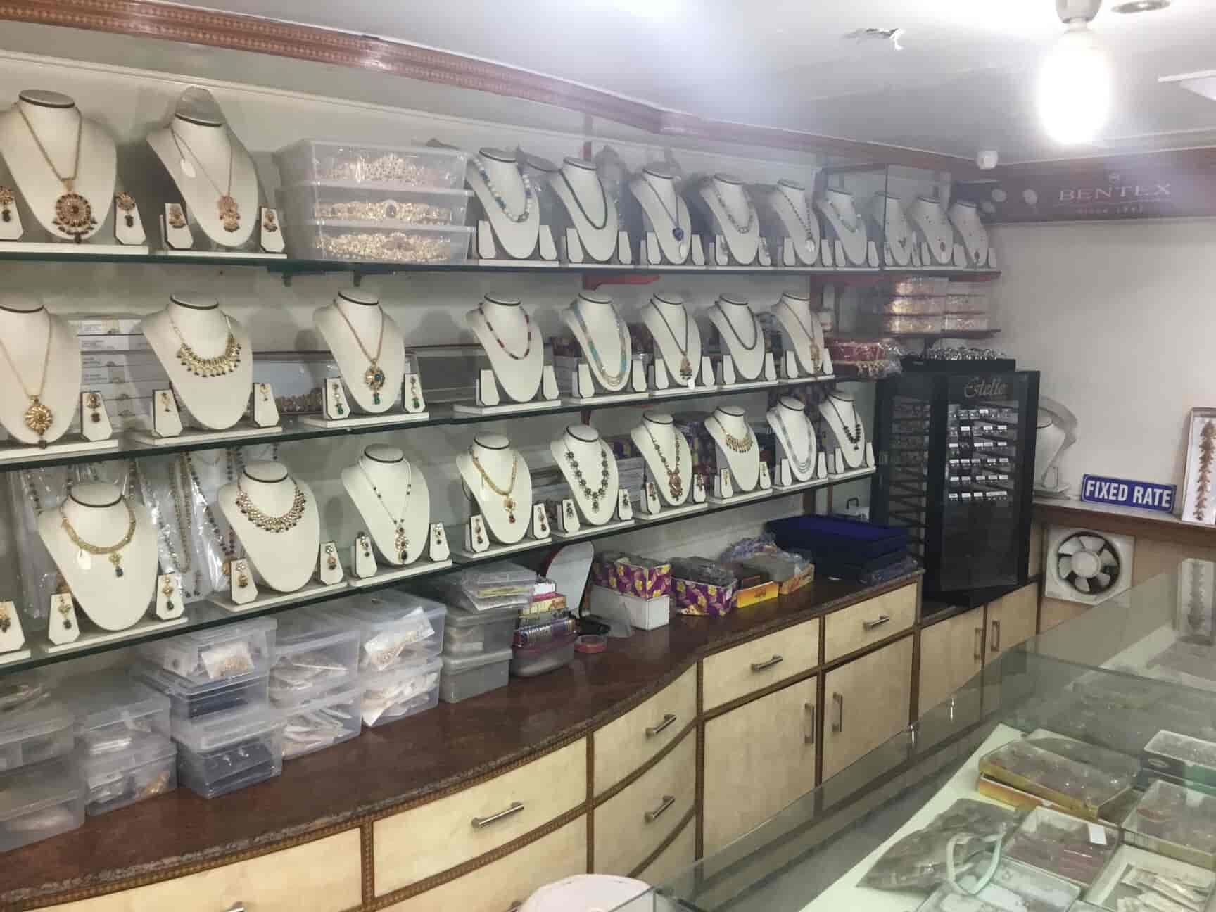 Imitation jewellery deals shops in ameerpet