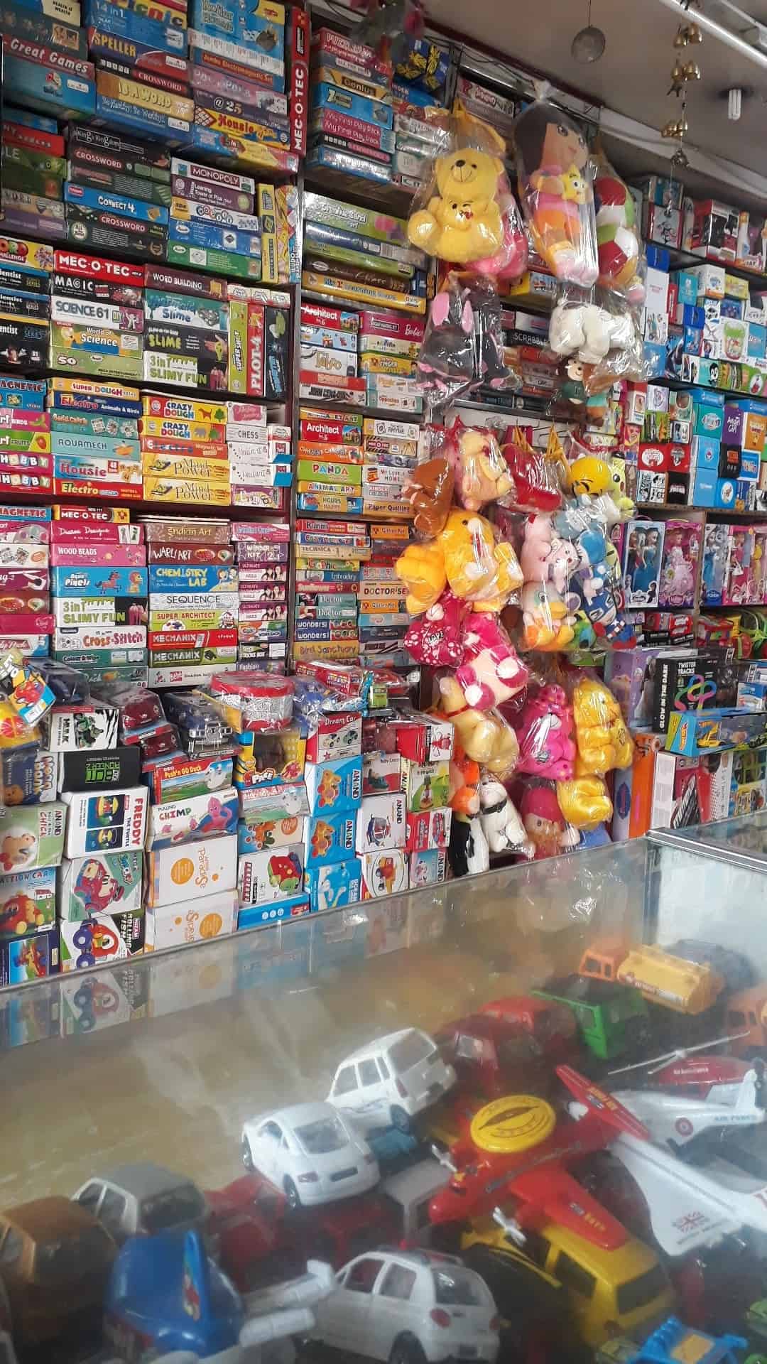 Top 141+ nearest gift centre kenmei.edu.vn